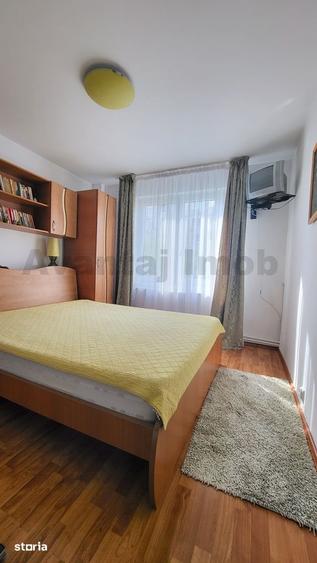 Apartament cu 3 camere în Crângași