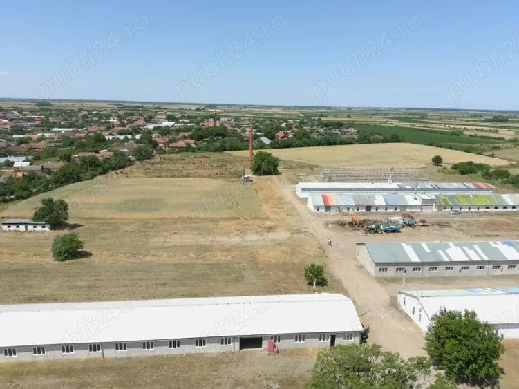 Spațiu comercial, de 100,000 mp, în Centura