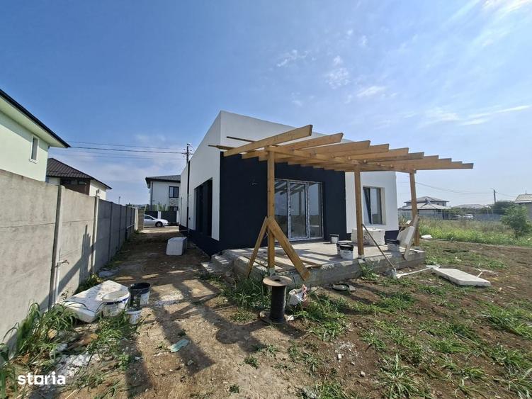 Casa Parter 4 camere/50 m Bd.1Mai /COM.BERCENI/COMISION 0% - 1