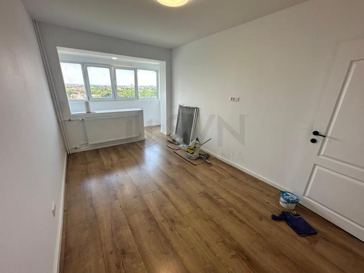 Apartament cu 3 camere semidecomandat în Bucureștii Noi