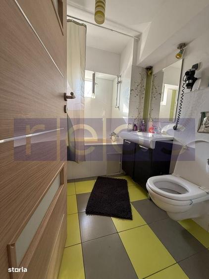 Vanzare 3 Camere Decomandat - 11