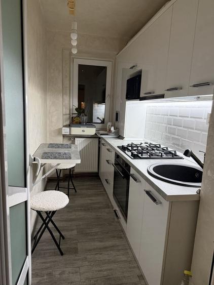 Inchiriez ap 2 camere - 8