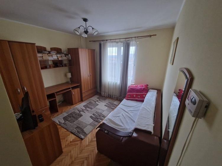 Apartament cu 2 camere decomandat în Unirii