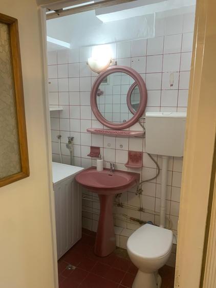 Apartament cu 4 camere în Andrei Mureșanu