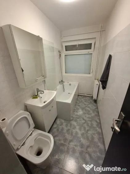 Apartament cu 2 camere semidecomandat în Central