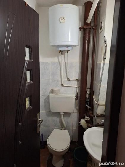 Garsonieră decomandată în Central