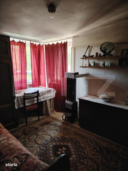 Casă cu 4 camere în Central