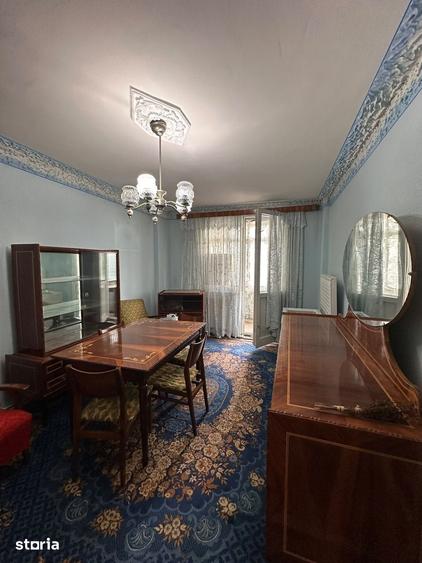 Apartament cu 4 camere decomandat în Ultracentral