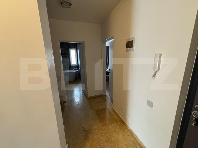Apartament cu 3 camere decomandat, mobilat în Florești