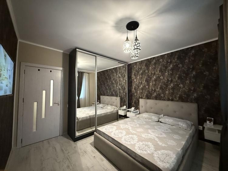 Apartament cu 2 camere decomandat în 1 Decembrie 1918