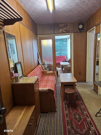 Apartament cu 2 camere în Decebal