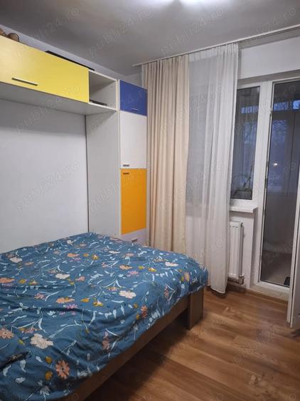 Apartament cu 3 camere decomandat în Ostroveni
