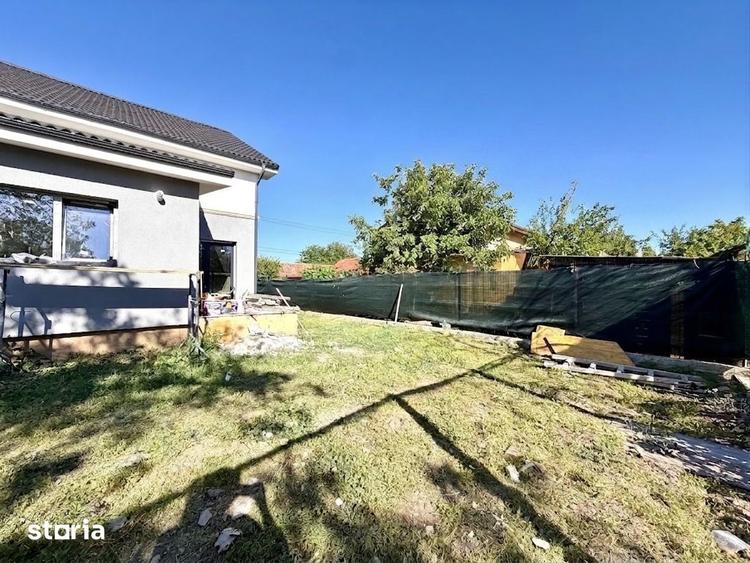 Duplex elegant, 4 camere, 93 mp utili, 235 mp teren - Sanandrei - 1