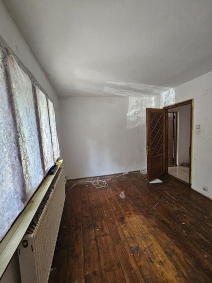 Apartament cu 2 camere semidecomandat în Lacu