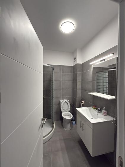 Garsonieră decomandată în Runcu