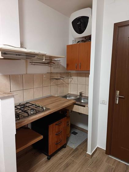 Garsonieră în Lipovei