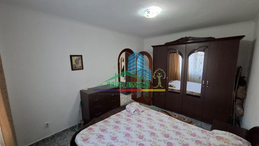Apartament cu 2 camere semidecomandat, mobilat în Gară
