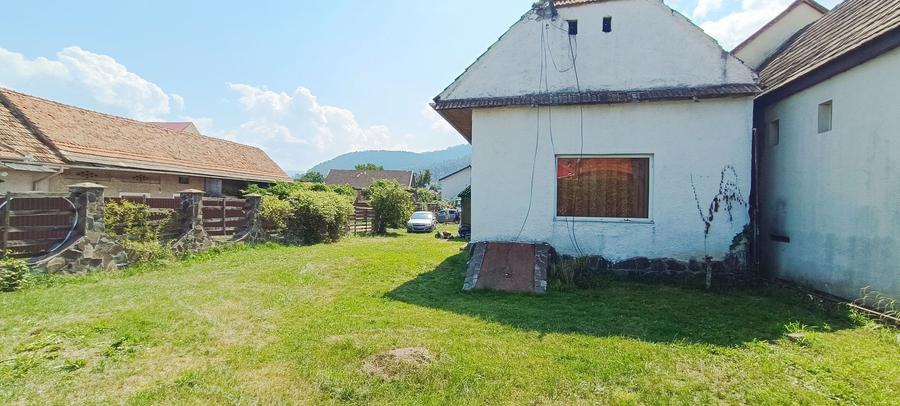 Casă individuală cu 7 camere cu Canalizare în Turcheș