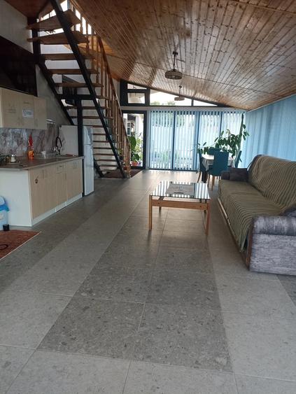 Casă cu 6 camere cu Teren 1500 Mp în Peceneaga