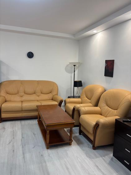 Apartament cu 2 camere decomandat în Nerva Traian