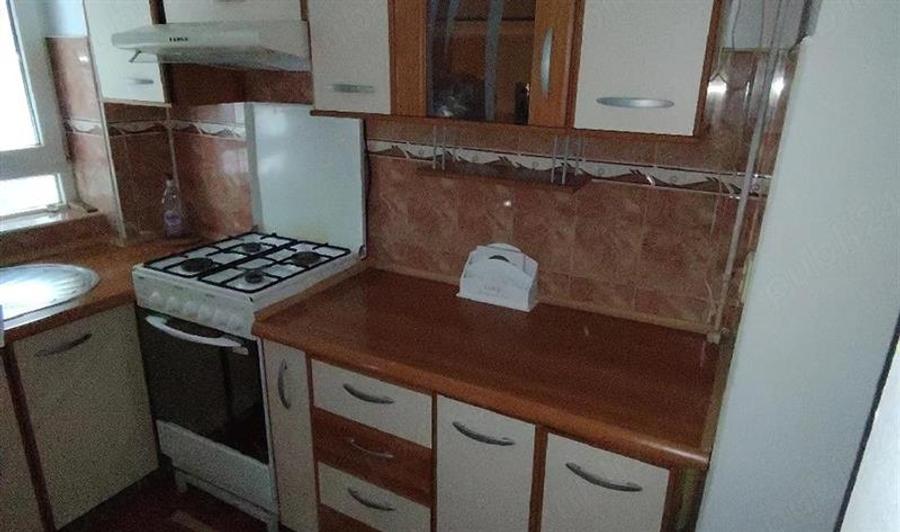 Apartament cu 2 camere decomandat în Brâncoveanu