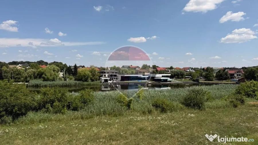 Casă cu 5 camere cu Teren 420 Mp în Corbeanca