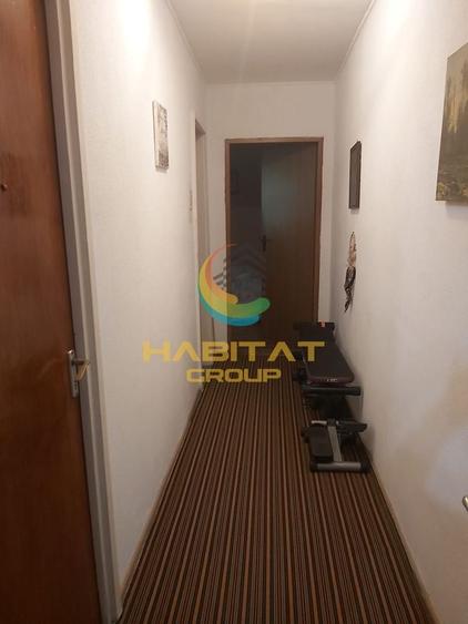 Apartament cu 3 camere semidecomandat în Alexandru Obregia