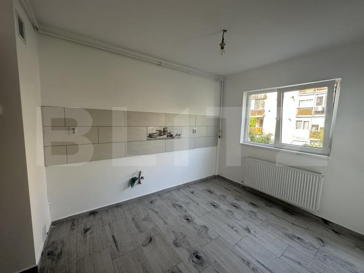 Apartament cu 2 camere semidecomandat în Micro 16