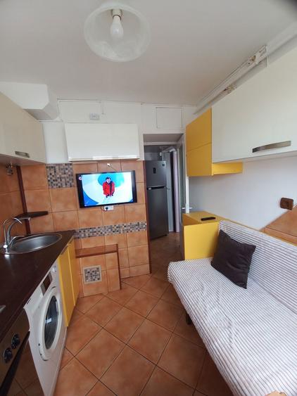 Garsonieră decomandată în Sârbi