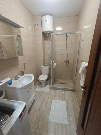 Garsonieră decomandată în Central