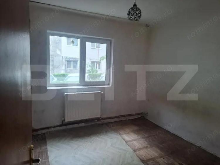 Apartament generos de vanzare - 5