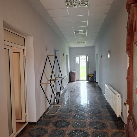 Casă individuală cu 5 camere cu Teren 1500 Mp în Priboieni