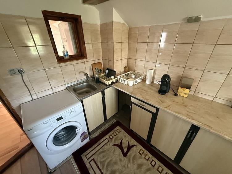 Casă cu 4 camere în Strejnicu