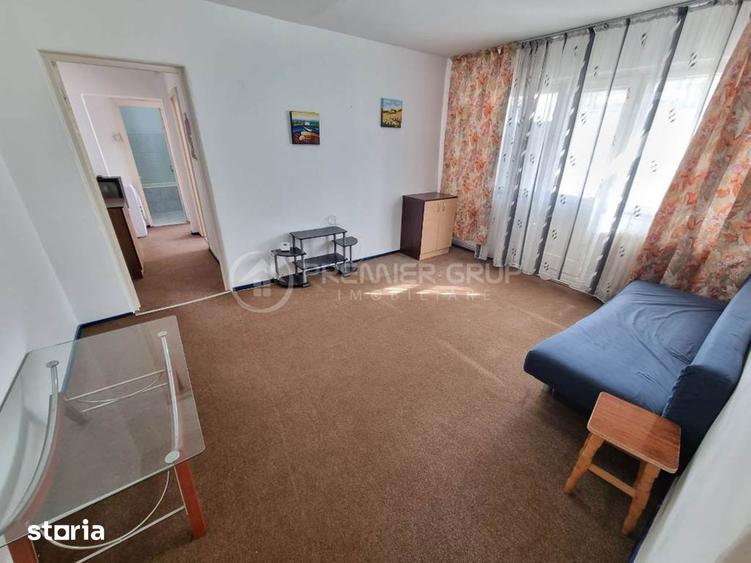 Apartament cu 3 camere decomandat în Dacia