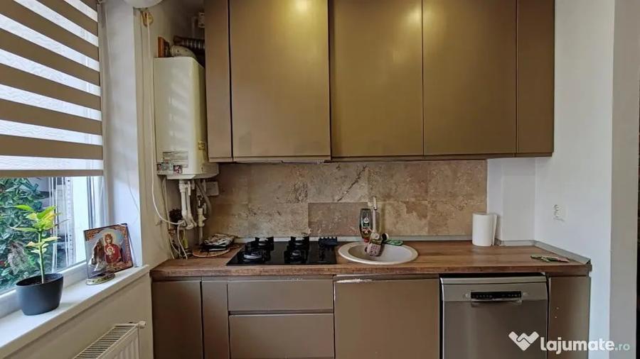 Apartament cu 3 camere decomandat, mobilat în Timișoara