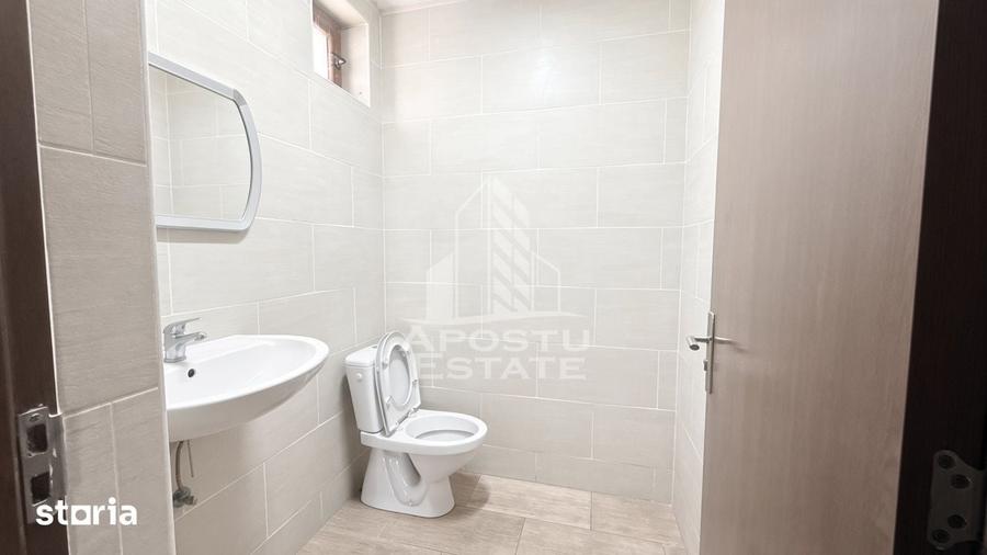 Spațiu comercial, de 97 mp, în Șandra
