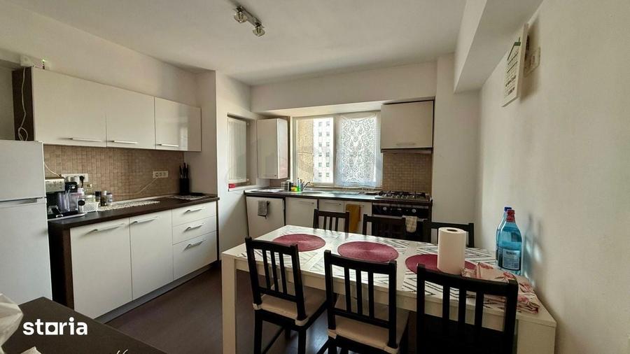 Apartament cu 2 camere, mobilat în Victoriei