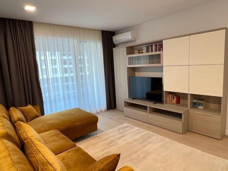Apartament cu 2 camere decomandat în Aviației — fotografia 1
