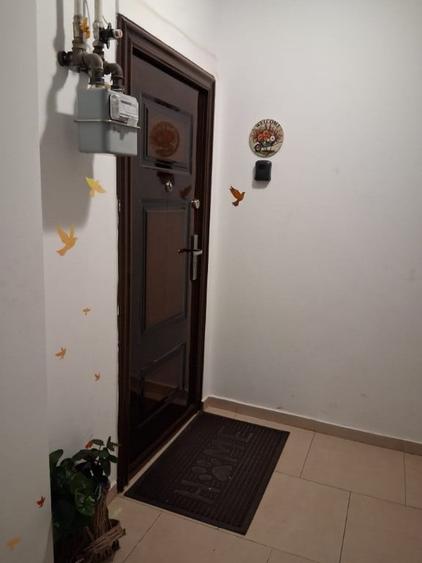 Apartament cu 2 camere semidecomandat în Universitate
