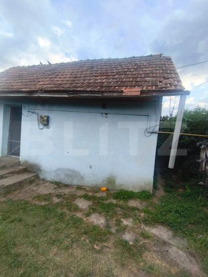 Casă cu 1 camere cu Teren 865 Mp în Unirea