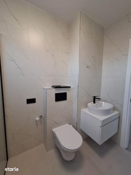 Apartament cu 2 camere decomandat în Moșilor