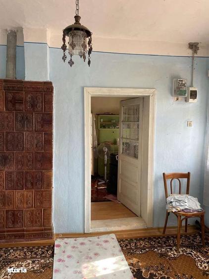 Casă cu 3 camere în Central
