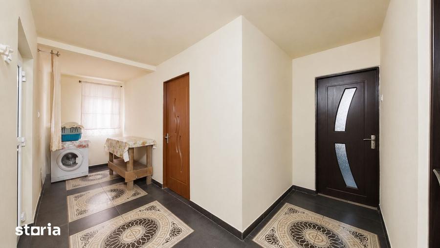 Casă cu 3 camere cu Teren 1530 Mp în Șiria