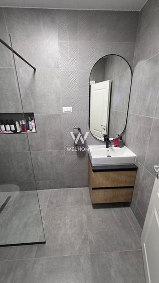 Apartament cu 3 camere în Mihai Viteazul