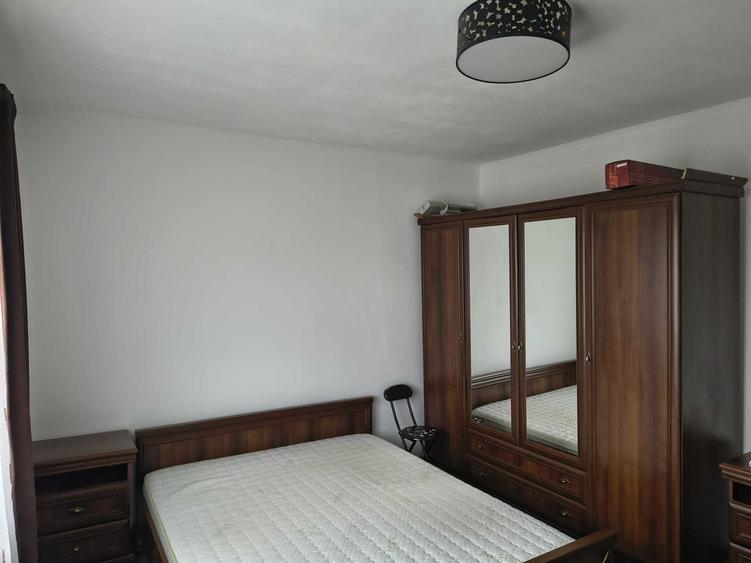 Apartament cu 2 camere decomandat în Sebastian