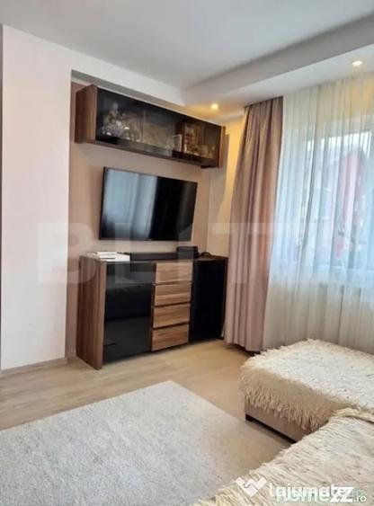 Apartament cu 2 camere decomandat în Sânpetru