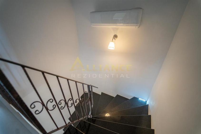 Casă individuală cu 4 camere cu Teren 363 Mp în Berceni