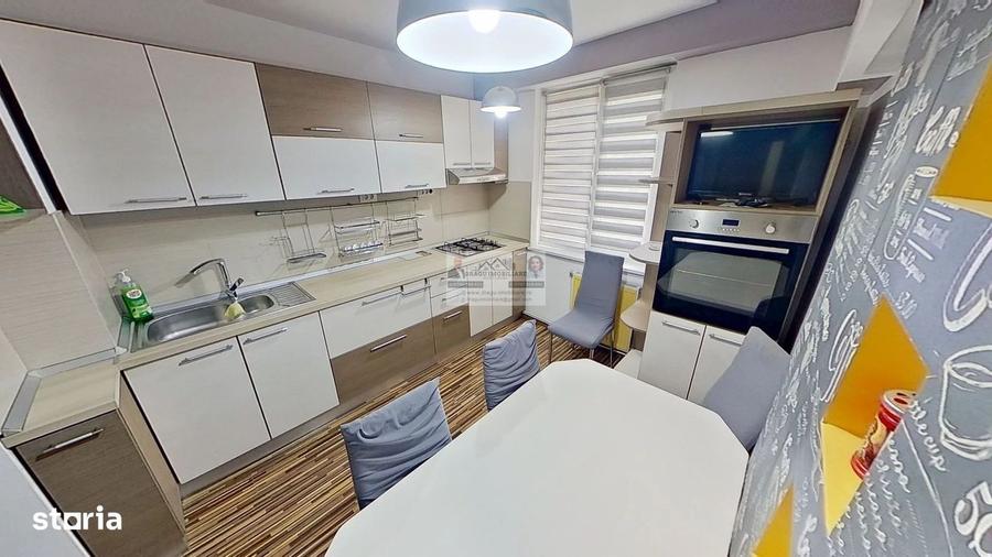 Apartament cu 4 camere în Central
