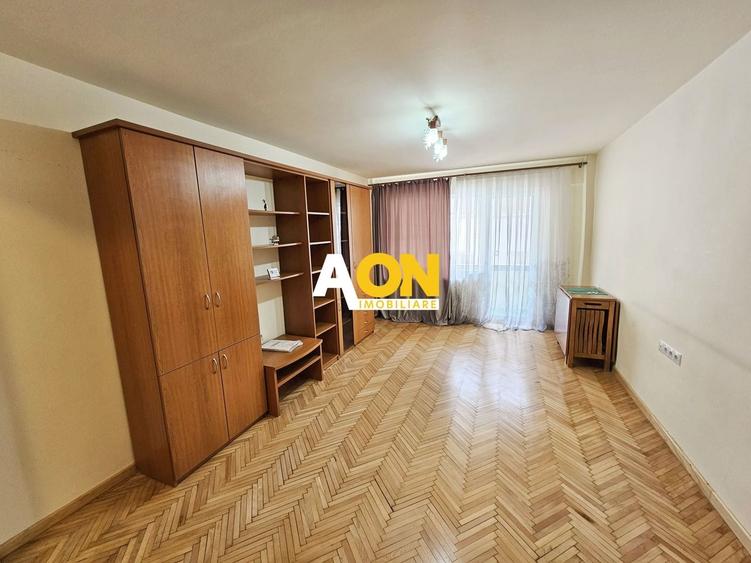 Apartament cu 3 camere decomandat, mobilat în Ampoi 1