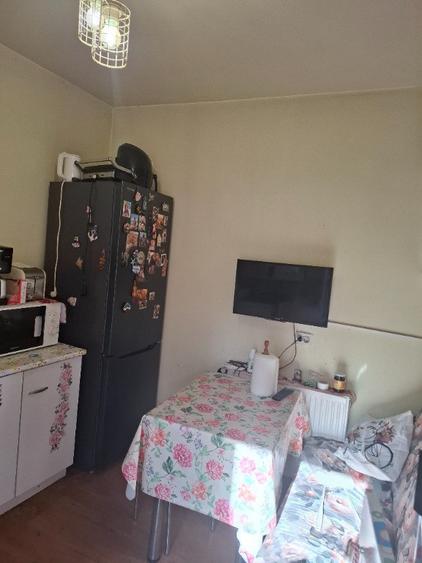 Casă cu 3 camere cu Teren 145 Mp în Central